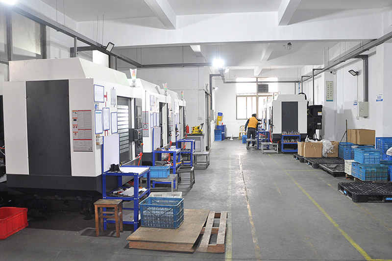 Xưởng gia công máy